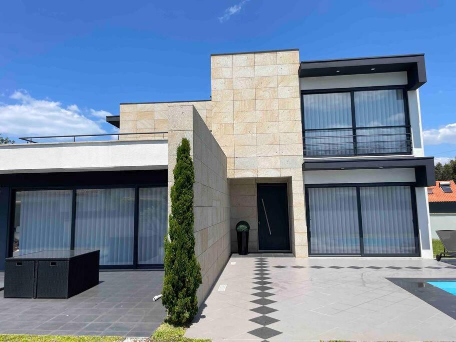 Villa - Ancora - 300 Metres De L'Ocean Vila Praia de Âncora Exterior foto